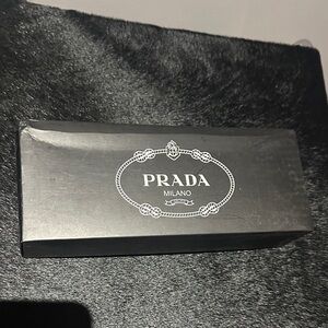 Affordable Fashion Finds Black Storage Box